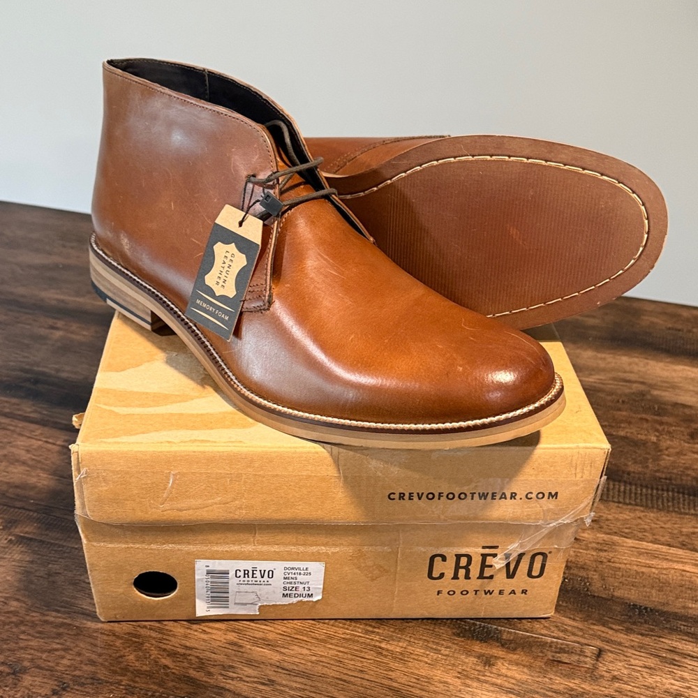 Crevo Men's Chestnut Leather Chukka Boots with Memory Form New in Box Size 13 M
